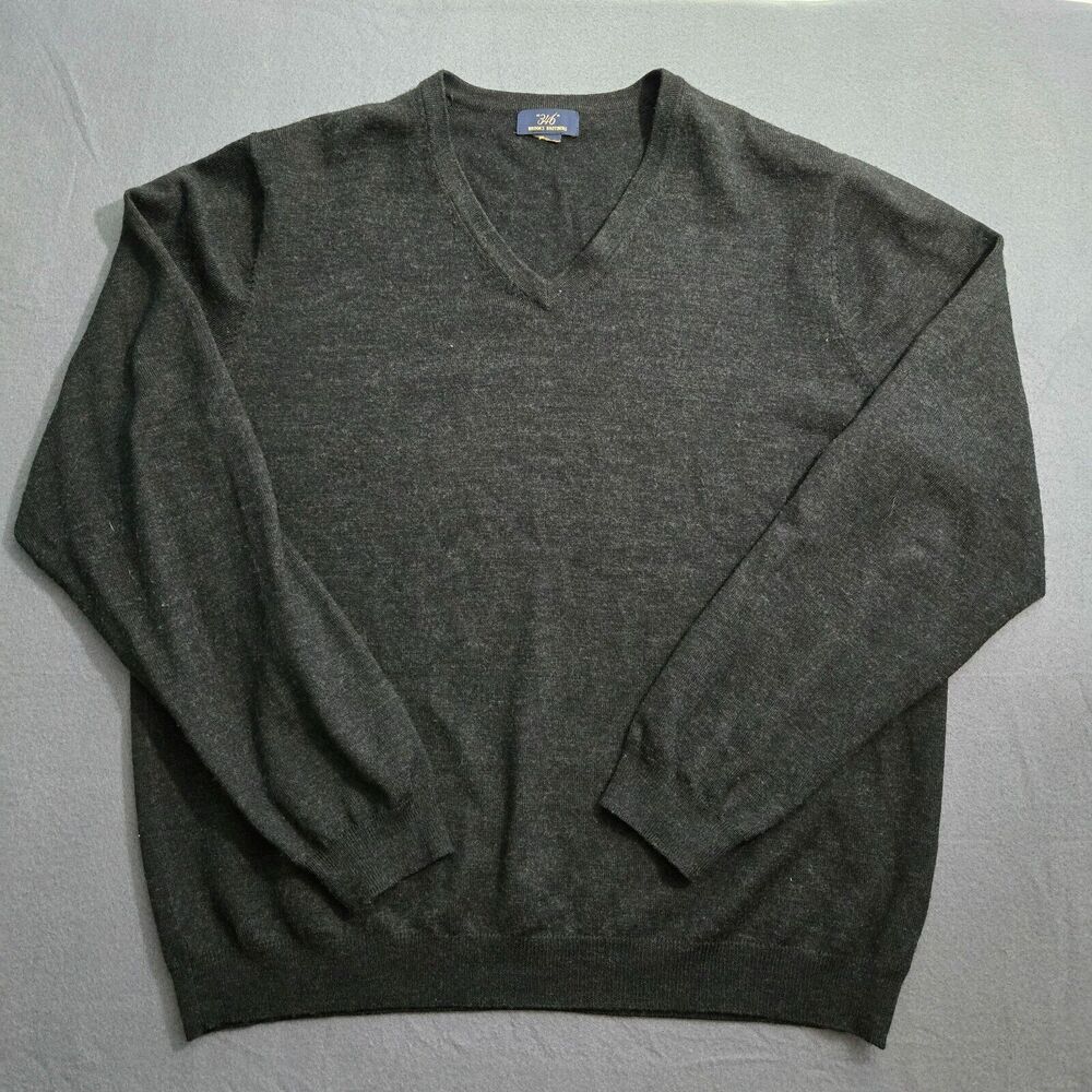 Brooks Brothers 346 Sweater Men L Merino Wool Black V-Neck Pullover Rib Hem
